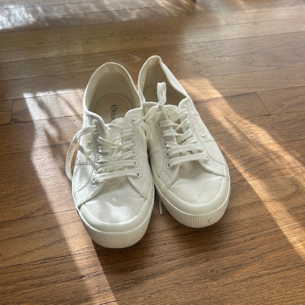 Superga 2750 Cotu Classic canvas Shoes size 39- Great Condition
